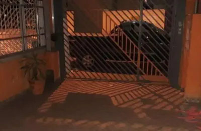 Casa com 4 quartos à venda na Rua Clarence, 431, Granja Julieta, São Paulo por R$ 765.000