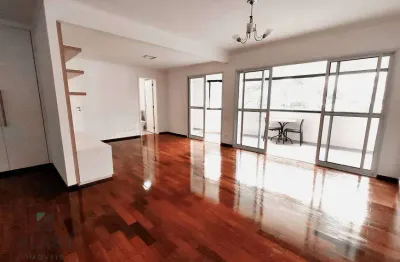 Apartamento com 3 quartos à venda na Rua Gaivota, 646, Moema, São Paulo por R$ 2.800.000