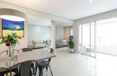Apartamento com 3 quartos à venda na Avenida Jamaris, 64, Moema, São Paulo por R$ 2.200.000