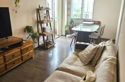 Apartamento com 2 quartos à venda na Rua Guararapes, 300, Brooklin, São Paulo por R$ 750.000