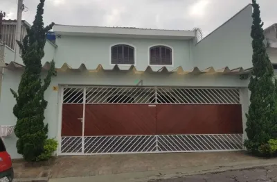 Casa com 3 quartos à venda na Rua Amador Lourenço, 37, Vila Constança, São Paulo por R$ 990.000