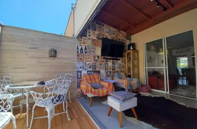 Casa com 3 quartos à venda na Avenida Paulo Roberto Vidal, 1455, Bela Vista, Palhoça