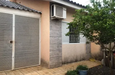 Casa com 3 quartos à venda na Rua Maria Garcia de Souza, Jardim Araucária, Maringá