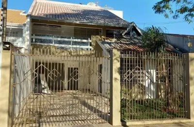 Casa com 3 quartos à venda na Rua Santa Joaquina de Vedruna, Zona 05, Maringá