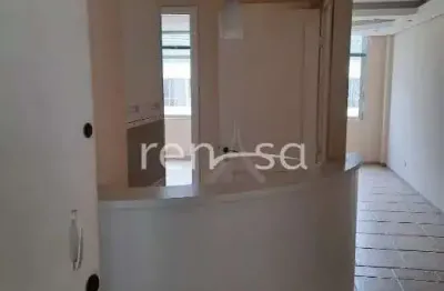 Sala comercial com 1 sala à venda no Centro, Caxias do Sul 