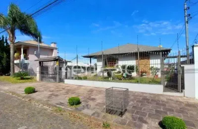 Casa para venda, 06 quarto(s), Cinqüentenário, Caxias do Sul - 7900