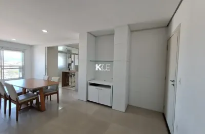 Apartamento à venda com 2 quartos no bairro estreito em florianópolis