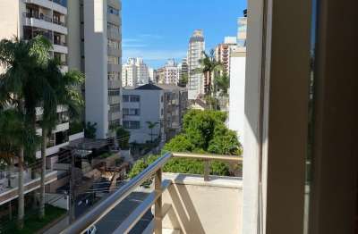 Apartamento com 3 quartos à venda no centro em florianópolis