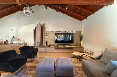 Belíssima casa à venda no balneário do estreito - florianópolis/sc