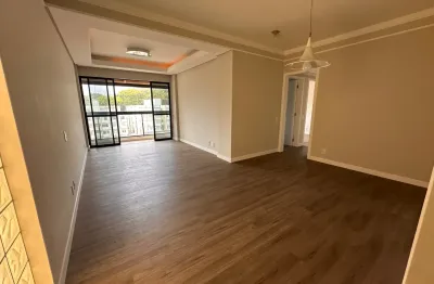 Apartamento de 03 dormitorios com suíte no estreito, florianópolis