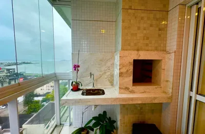 Apartamento mobiliado com vista para o mar na beira-mar continental!