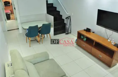 Sobrado com 3 dormitórios à venda, 100 m² por R$ 742.000,00 - Vila Guilhermina - São Paulo/SP