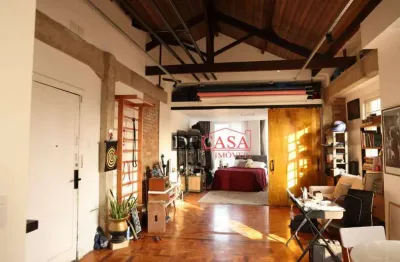 Apartamento estilo Studio 90m² mobiliado á venda no Bom Retiro