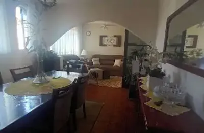 Casa com 3 quartos à venda na Rua Iemanjá, 175, Vila Carrão, São Paulo