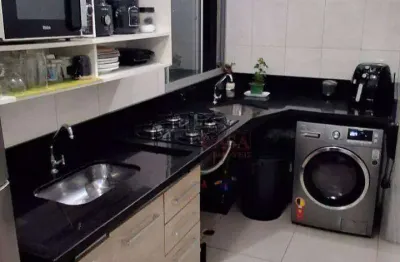 Apartamento com 2 dormitórios à venda, 38 m² por R$ 200.000,00 - Guaianazes - São Paulo/SP