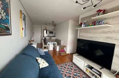 Apartamento a Venda. 2 dormitórios, sacada, 1 vaga de garagem. Tatuapé - São Paulo/SP
