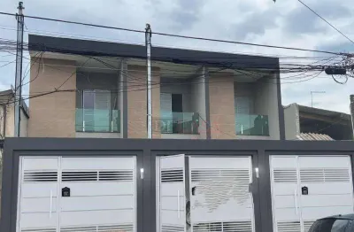 Sobrado com 3 dormitórios, 1 suite e 2 vagas na Cidade Líder Próximo ao Shopping Aricanduva