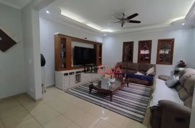 Casa com 3 dormitórios à venda, 300 m² por R$ 1.600.000,00 - Itaquera - São Paulo/SP