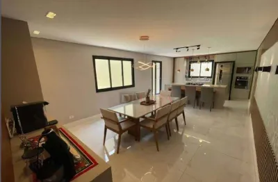 Sobrado à Venda. 3 Suítes, Sacada, 6 Vagas de Garagem, Salão de festas c/ churrasqueira. Vila Matilde - São Paulo/SP