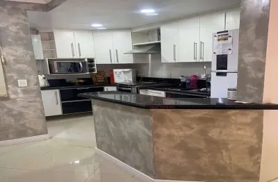 Sobrado com 2 dormitórios à venda, 57 m² por R$ 380.000,00 - Itaquera - São Paulo/SP