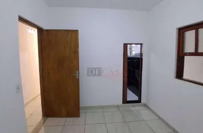 Casa com 4 dormitórios à venda, 128 m² por R$ 380.000,00 - Vila Carmosina - São Paulo/SP