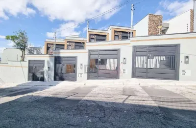 Sobrado a venda com 2 suites e 2 vagas de garagem no Parque Buturussú.