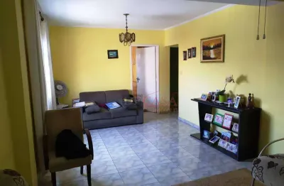 Sobrado com 3 dormitórios à venda, 272 m² por R$ 870.000,00 - Itaquera - São Paulo/SP