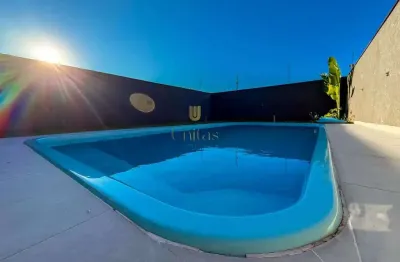Sobrado com 4 dormitórios e piscina exclusiva em guaratuba - bairro brejatuba