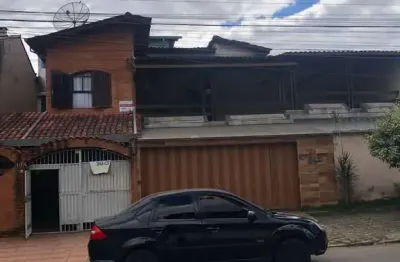 Casa de 3 quartos, sendo 1 suite - quitandinha - cod 13755