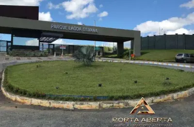 Terreno à venda na Lagoa Silvana, Caratinga 