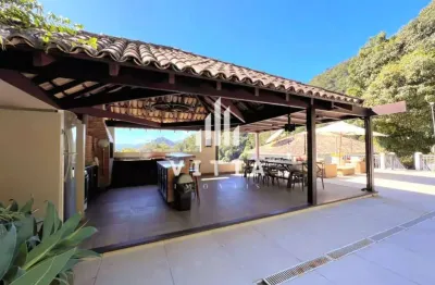 Casa em condomínio à venda, 4 suítes, Centro de Itaipava, Petrópolis - CA69