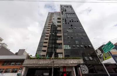 Flat no 18° no metropolitan building conforto, praticidade e rentabilidade!