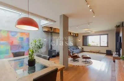 Casa com 4 quartos à venda na Rua Alfredo Schuett, 823, Três Figueiras, Porto Alegre por R$ 2.601.000