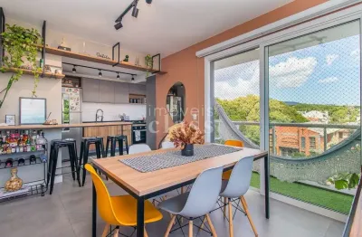 Apartamento com 2 quartos à venda na Avenida Brasília, 312, Vila Ipiranga, Porto Alegre por R$ 530.000