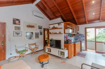 Cobertura com 1 quarto à venda na Rua Eça de Queiroz, 421, Petrópolis, Porto Alegre por R$ 851.000