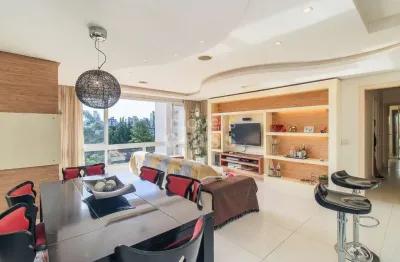 Apartamento com 3 quartos à venda na Rua Mário Leitão, 60, Petrópolis, Porto Alegre por R$ 1.200.000