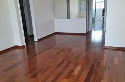 Apartamento 3 dormitórios na Chacará inglesa perto do Metro. Dependências amplas, lazer completo, tudo para a sua familia viver bem.