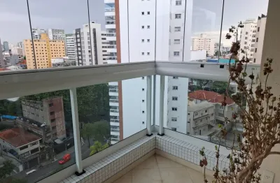 Lindo apartamento na Vila Mariana, local plano, repleto de comércio e acesso fácil a Rod dos Imigrantes.