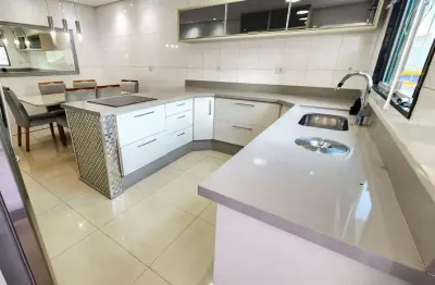 Sobrado para Venda em São Paulo, Vila Guilhermina, 3 dormitórios, 1 suíte, 3 banheiros, 3 vagas