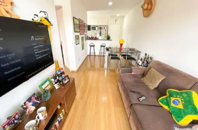 Apartamento para Venda em São Paulo, Vila Carmosina, 2 dormitórios, 1 banheiro, 1 vaga