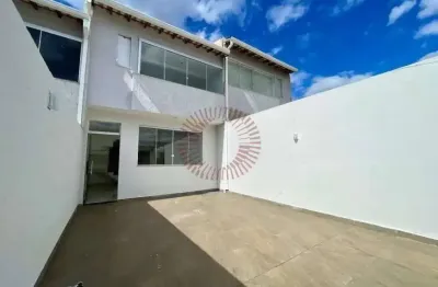 Casa com 3 quartos para alugar na Rua Comendador Arthur Viana, 1, Santa Mônica, Belo Horizonte por R$ 4.600