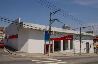Prédio comercial na Vila Gustavo, com 1014 m² e 25 vagas, ideal para comércio, academia e cursos