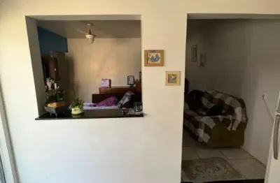 Casa com 3 quartos à venda na Rua Alceu Segantin, 333, Jardim Guararapes, Londrina