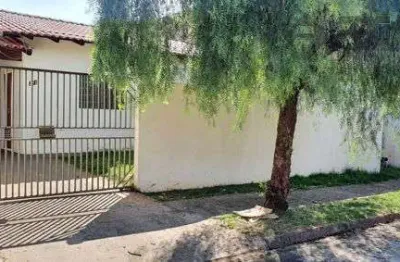 Casa com 3 quartos à venda na Rua Cabo Valdomiro Volovicz, 351, Residencial Abussafe, Londrina