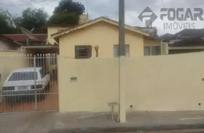 Casa com 3 quartos à venda na Rua Santa Eloá, 323, Conjunto Habitacional Pindorama, Londrina