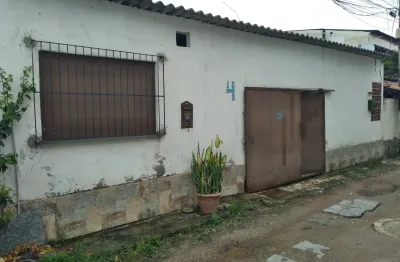 Casa com 2 quartos à venda na Travessa Santa Brígida, 4, Guaratiba, Rio de Janeiro