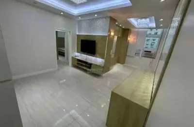 Apartamento 3 quartos reformado ao lado do metrô do flamengo