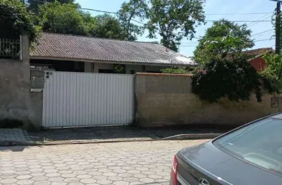 Casa para Venda em Blumenau, Itoupava Central, 3 dormitórios, 1 banheiro, 2 vagas