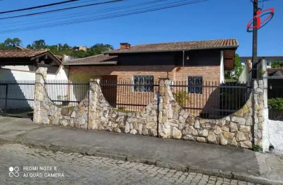 Casa para Venda em Blumenau, Agua Verde, 3 dormitórios, 1 suíte, 2 banheiros, 1 vaga
