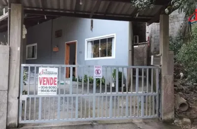 Casa para Venda em Blumenau, Nova Esperança, 2 dormitórios, 1 banheiro, 1 vaga